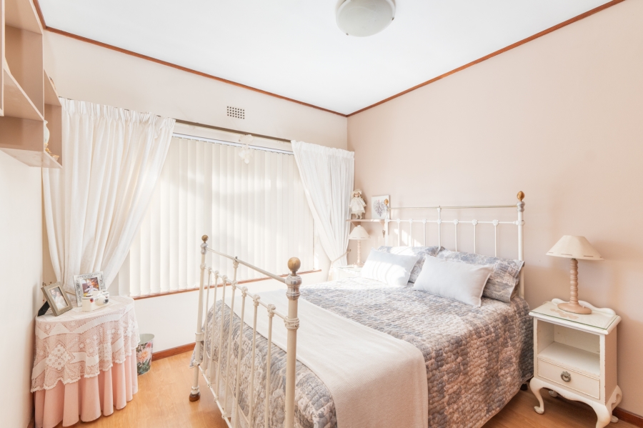 5 Bedroom Property for Sale in Amandelrug Western Cape
